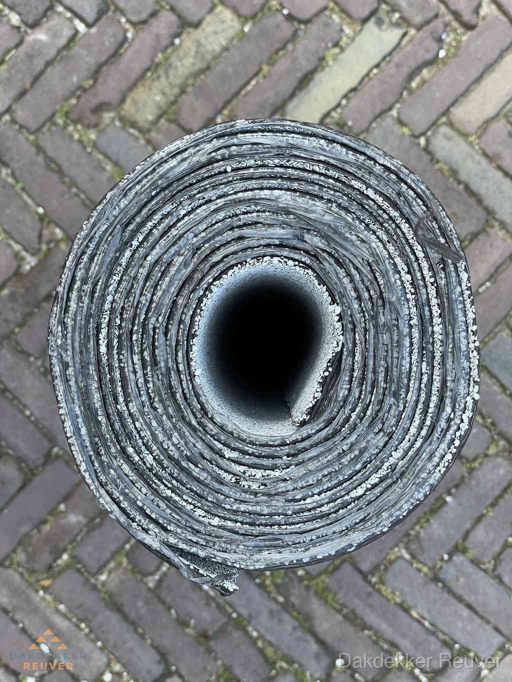 Rol EPDM dakbedekking materiaal voor plat dak in Reuver