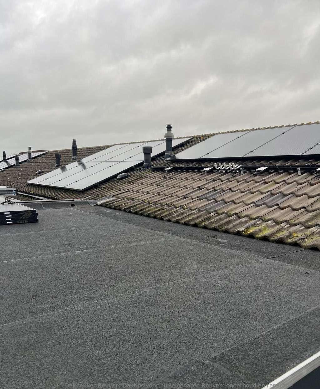 Daktips voor huiseigenaren Reuver: onderhoud en reparatie