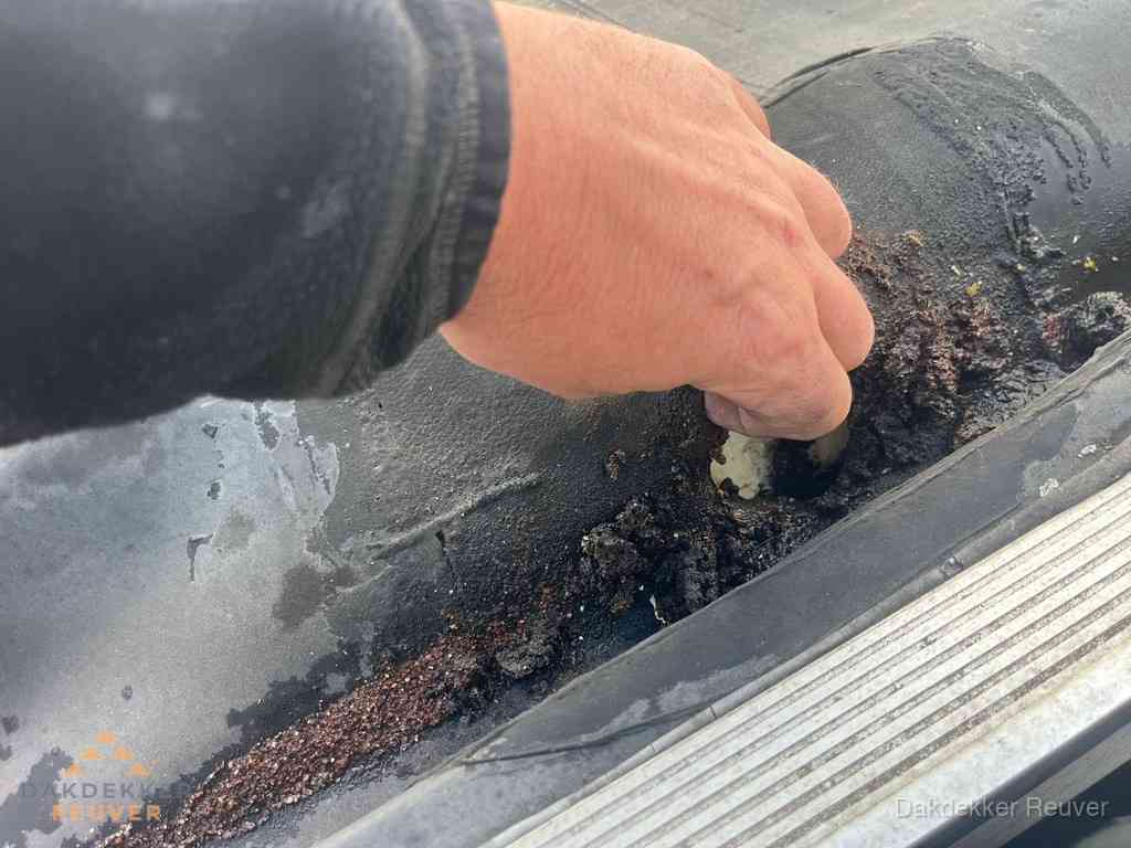 Plat Dak Reparatie Reuver